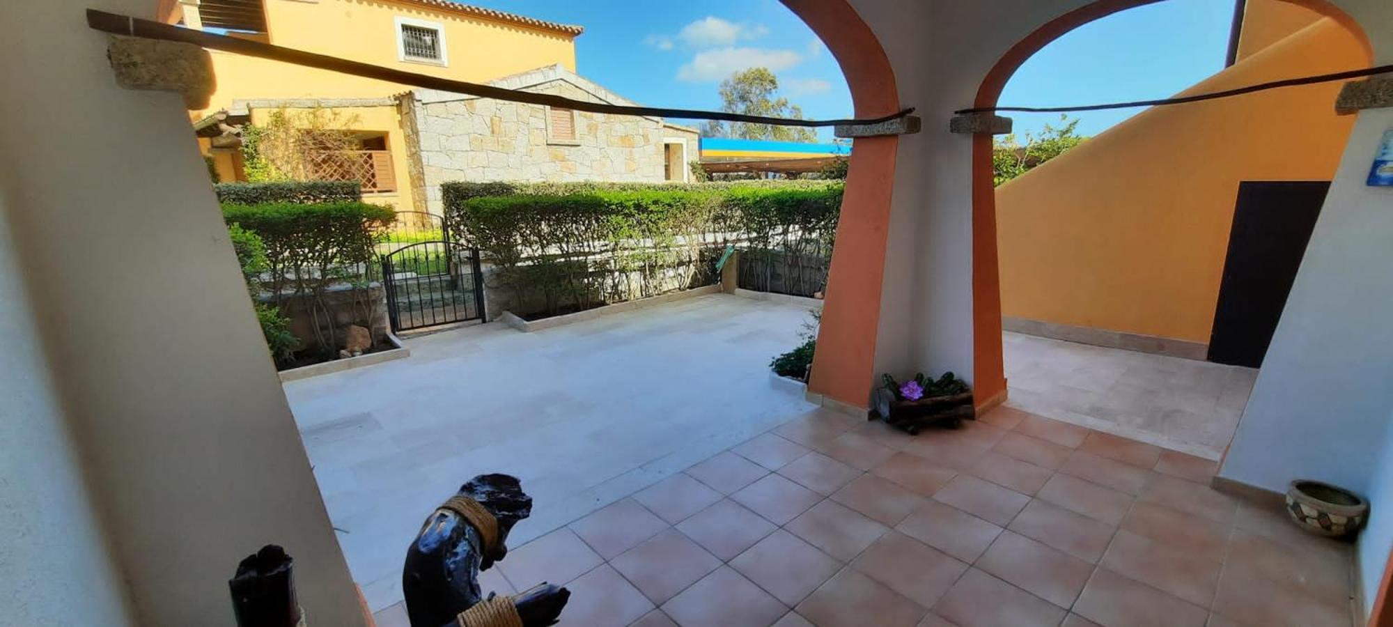 Villa Le Residenze Del Mare à Porto San Paolo  Extérieur photo